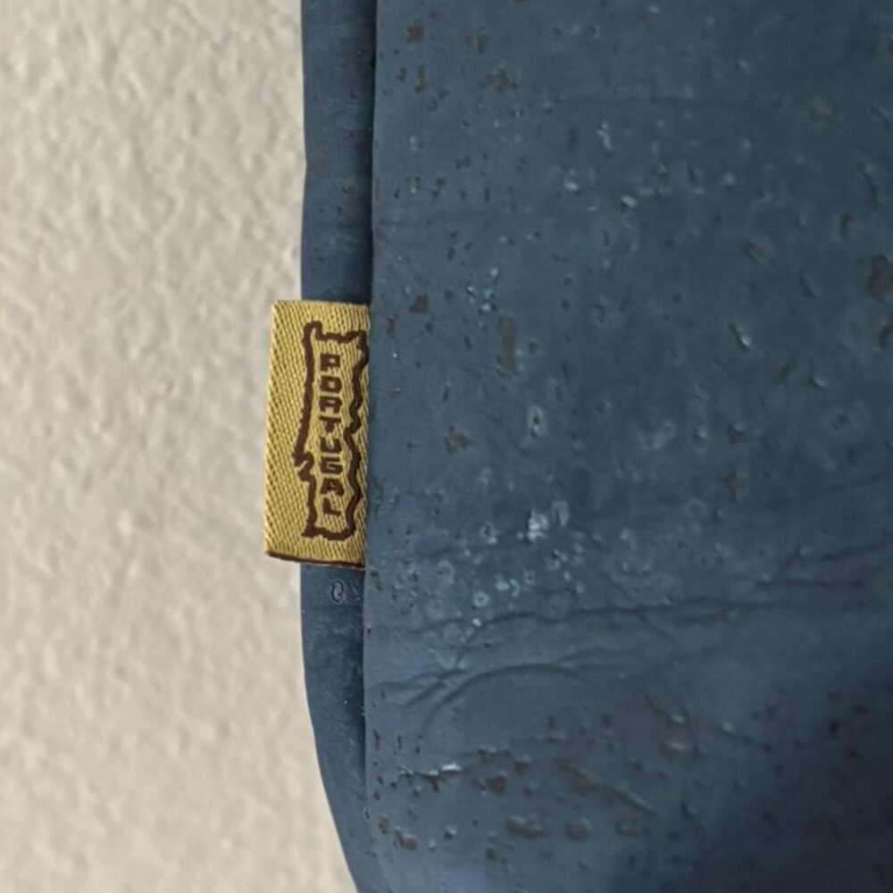 Navy & Tan Acorticeira Cork Flat Backpack Portugal Water Resistant Natural Vegan - Picture 5 of 11